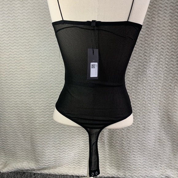 *SOLD* Dynamite top - Picture 4 of 5